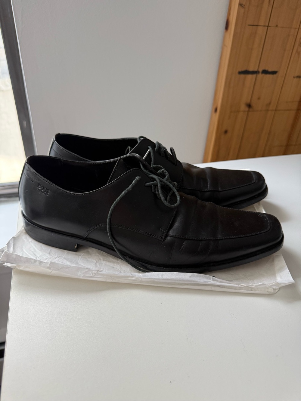 Hugo Boss Black Oxfords Men Size 8.5